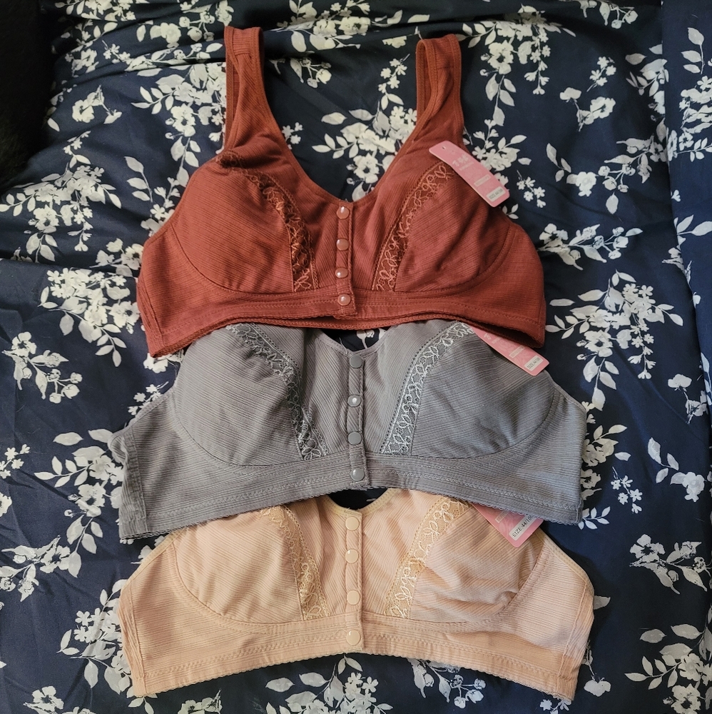 Bundle of bras